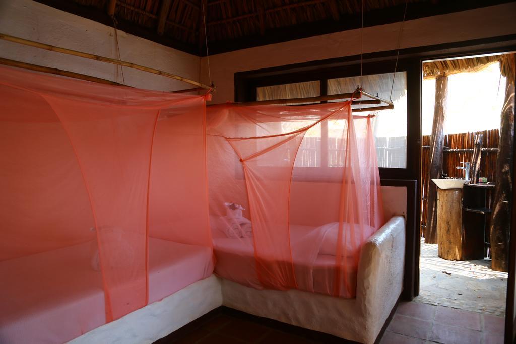 Hotel Bahia De La Luna Arroyo Cruz Extérieur photo