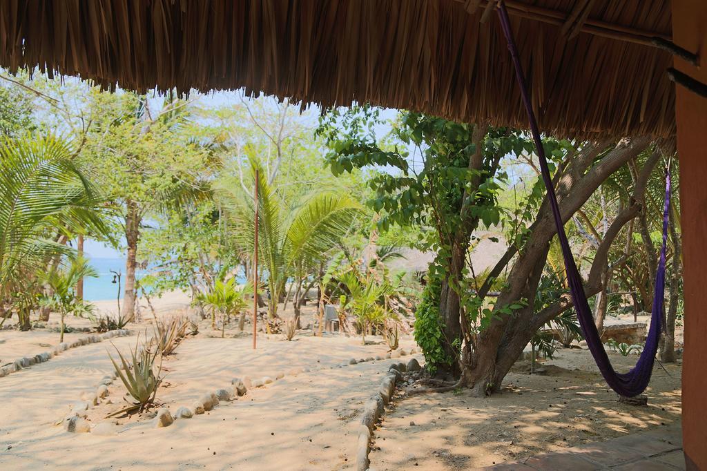 Hotel Bahia De La Luna Arroyo Cruz Extérieur photo